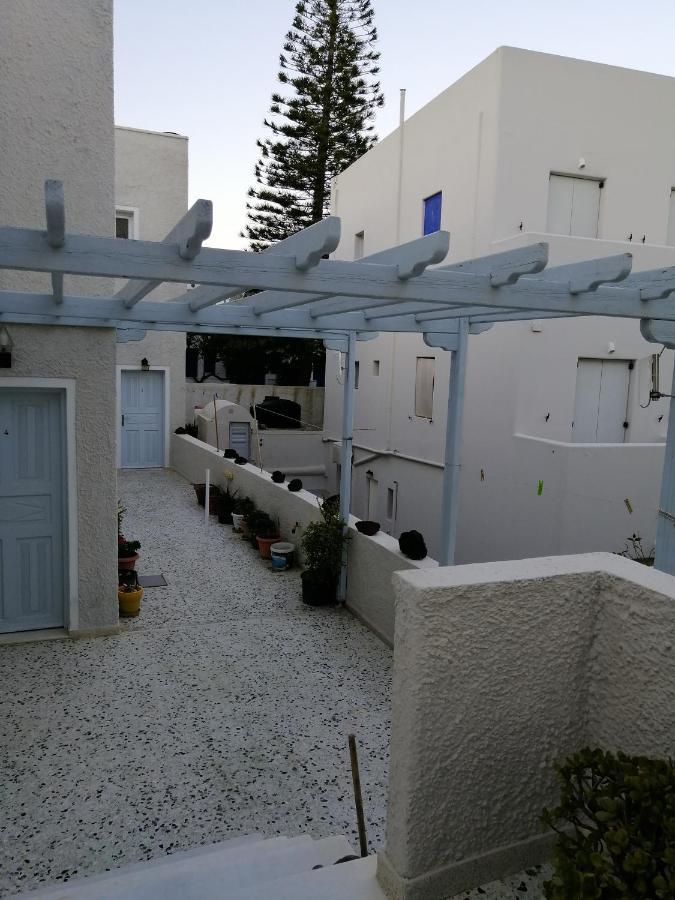 Hotel Dilino Kamári Exteriér fotografie