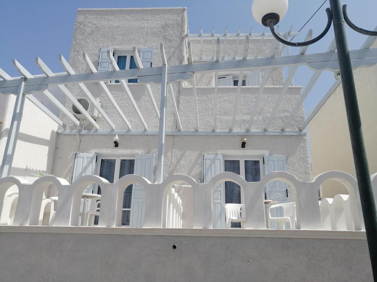 Hotel Dilino Kamári Exteriér fotografie