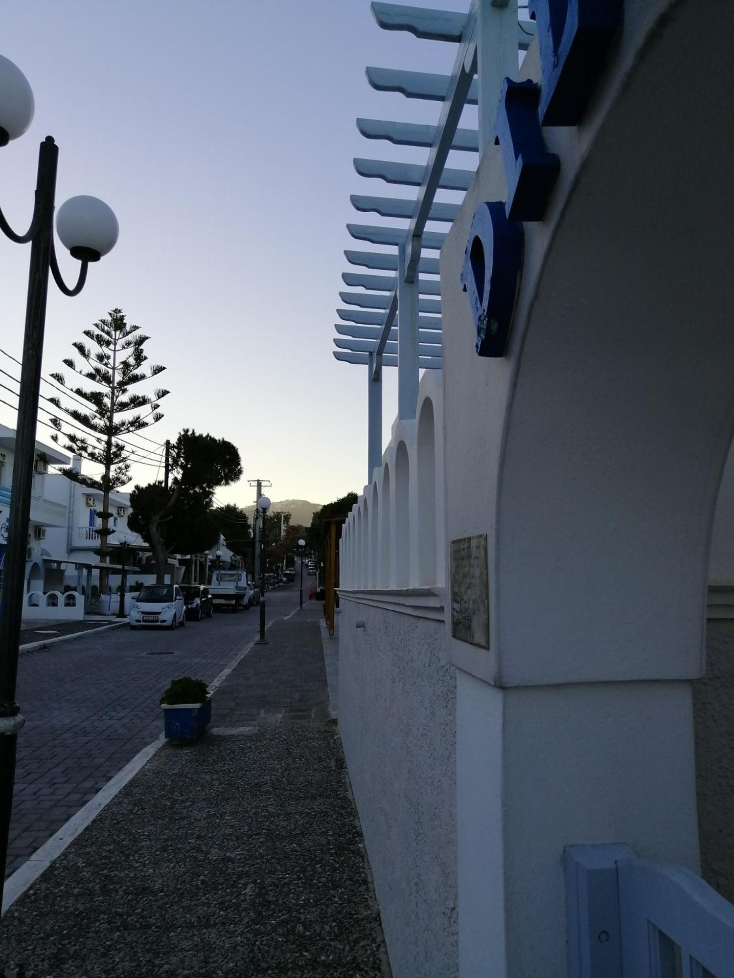 Hotel Dilino Kamári Pokoj fotografie
